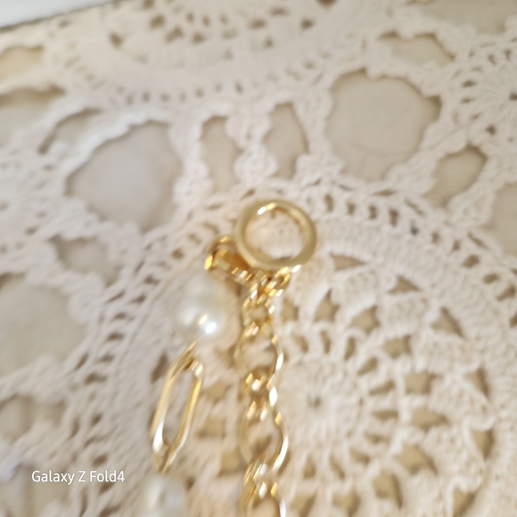 Talbots Gold and Pearl Necklace with Heart Pendant - Picture 6 of 14